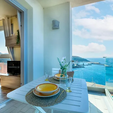 Sardinia Re - Miramare 8 Sea View Apartmán